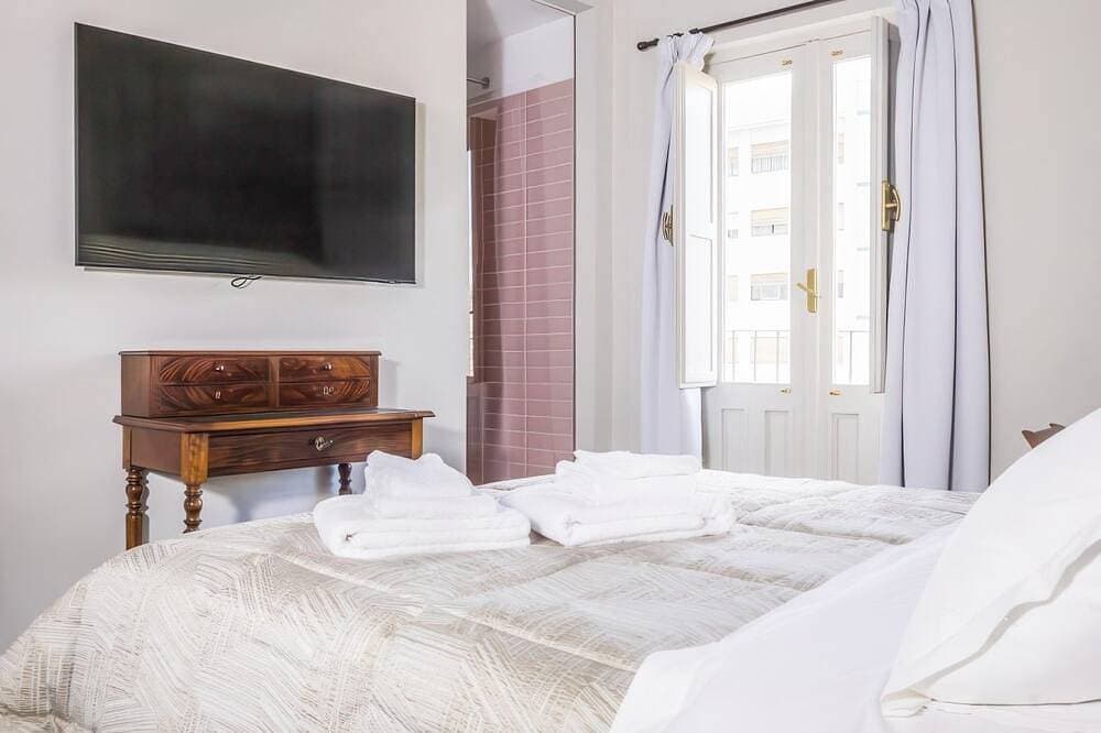 Foto 2 von 20: Casa Mercè - Cozy Two-Room Apartment with an En-Suite Jacuzzi in the Historic Center of Modica