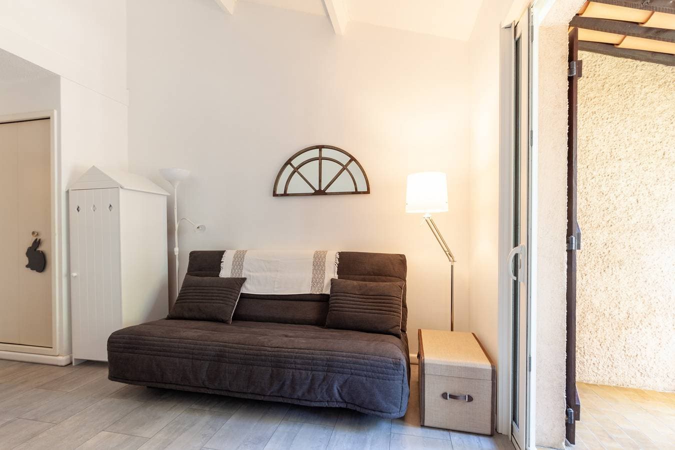 Foto 8 von 19: Studio nahe Meer Saint-Cyr-sur-Mer mit Balkon, WLAN, Klimaanlage, Bettwäsche & Reinigung inkl.