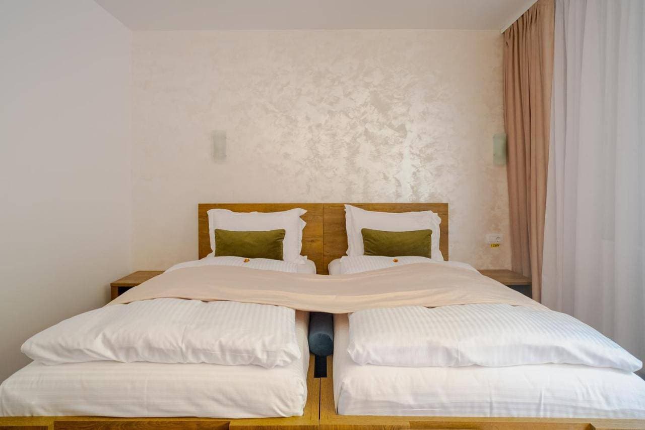 Foto 12 von 18: Standard Double or Twin Room