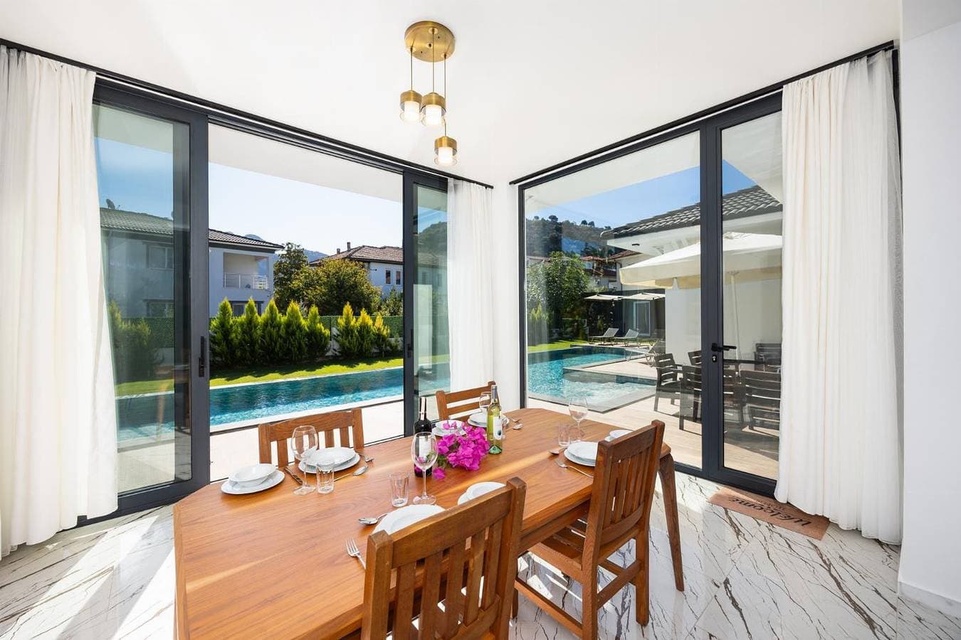 Foto 8 von 25: Villa für 8 Personen mit Garten