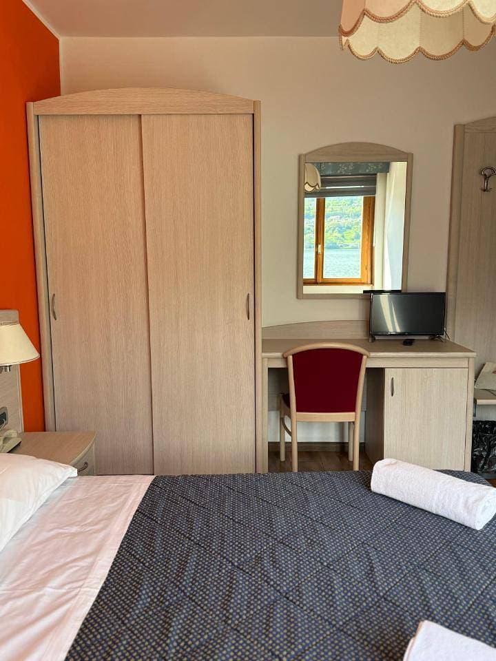 Foto 7 von 18: Triple Room with Mountain View