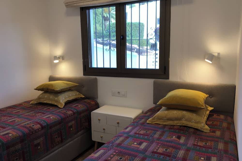 Foto 3 von 24: Benissa Vacation villa rental near beach, private pool, internet access, aircon