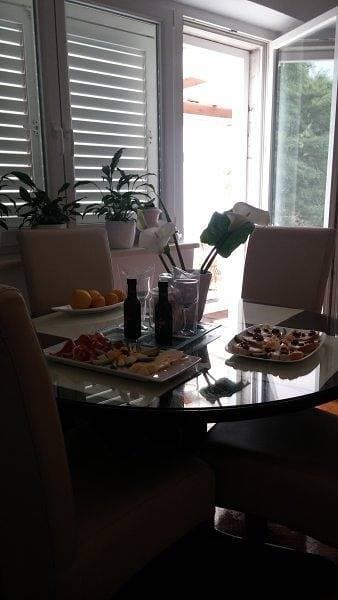 Foto 10 von 28: Ferienwohnung in Korčula mit Meerblick, Terrasse, Klimaanlage, W-Lan (4695-1)
