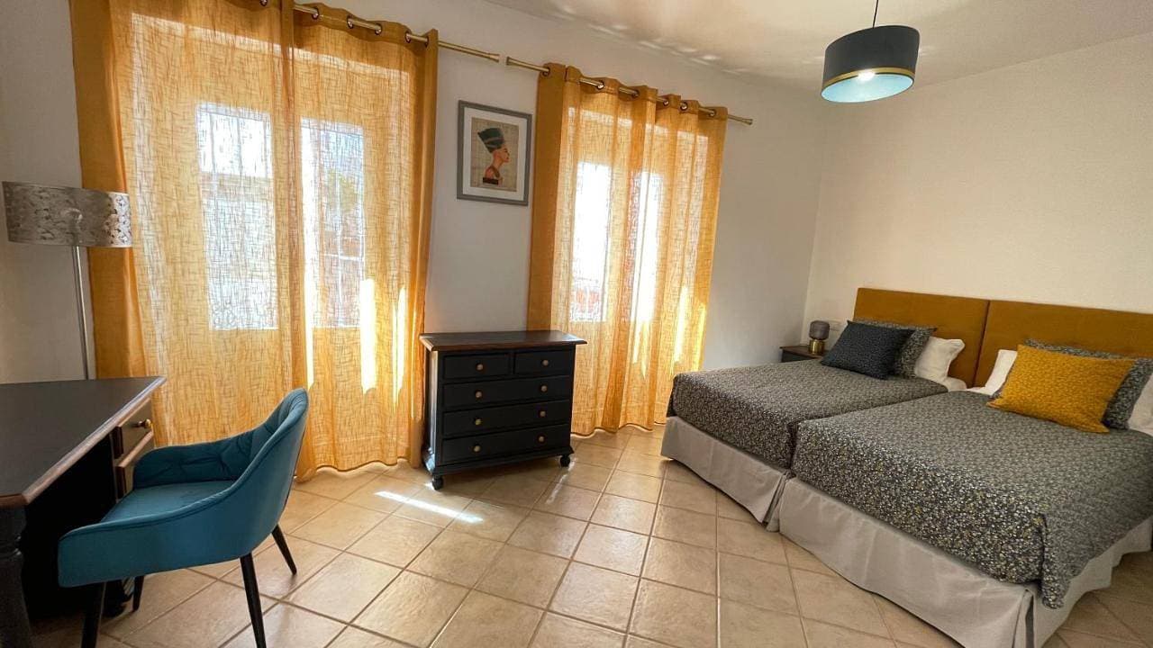 Foto 4 von 27: One-Bedroom Apartment