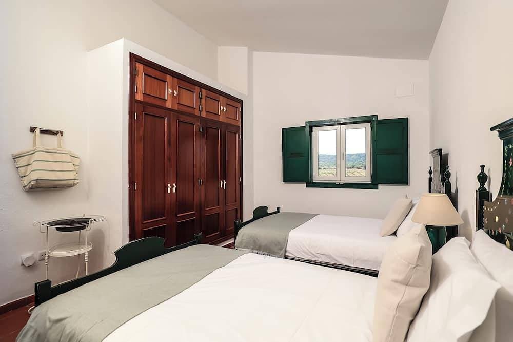 Foto 3 von 30: Monte do Melo | Montemor-o-novo | 7 bedrooms | 16 people | pool