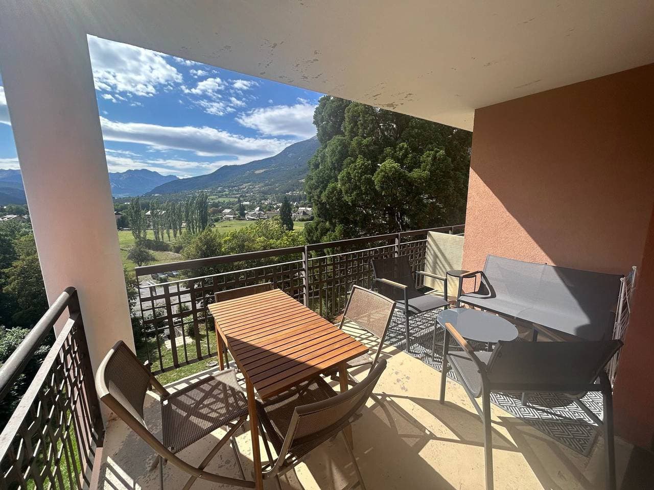 Foto 5 von 17: Gemütliches Studio mit Terrasse, Poolzugang & Haustiere erlaubt in Jausiers