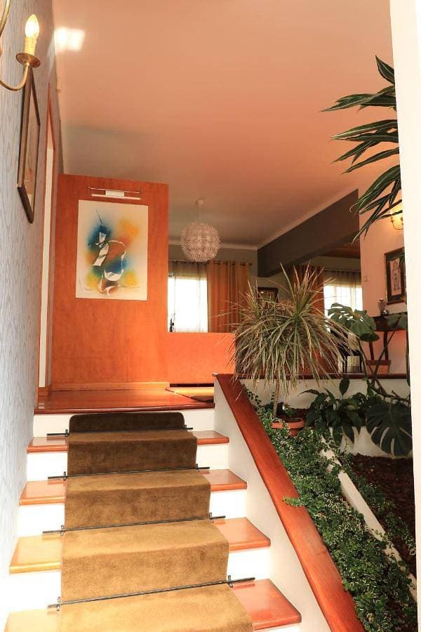 Foto 5 von 50: Five-Bedroom House