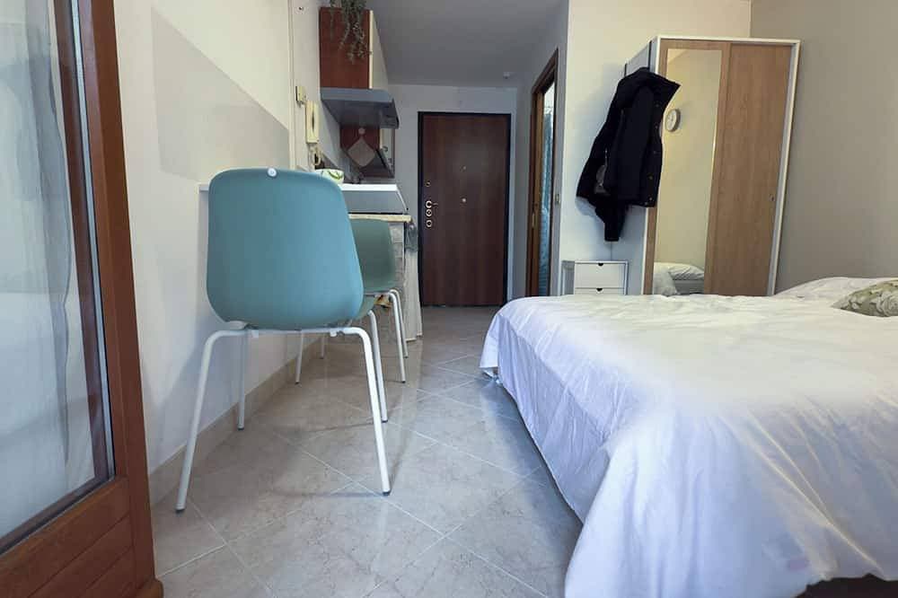 Foto 7 von 30: The Tiny House is your city retreat in Rome.