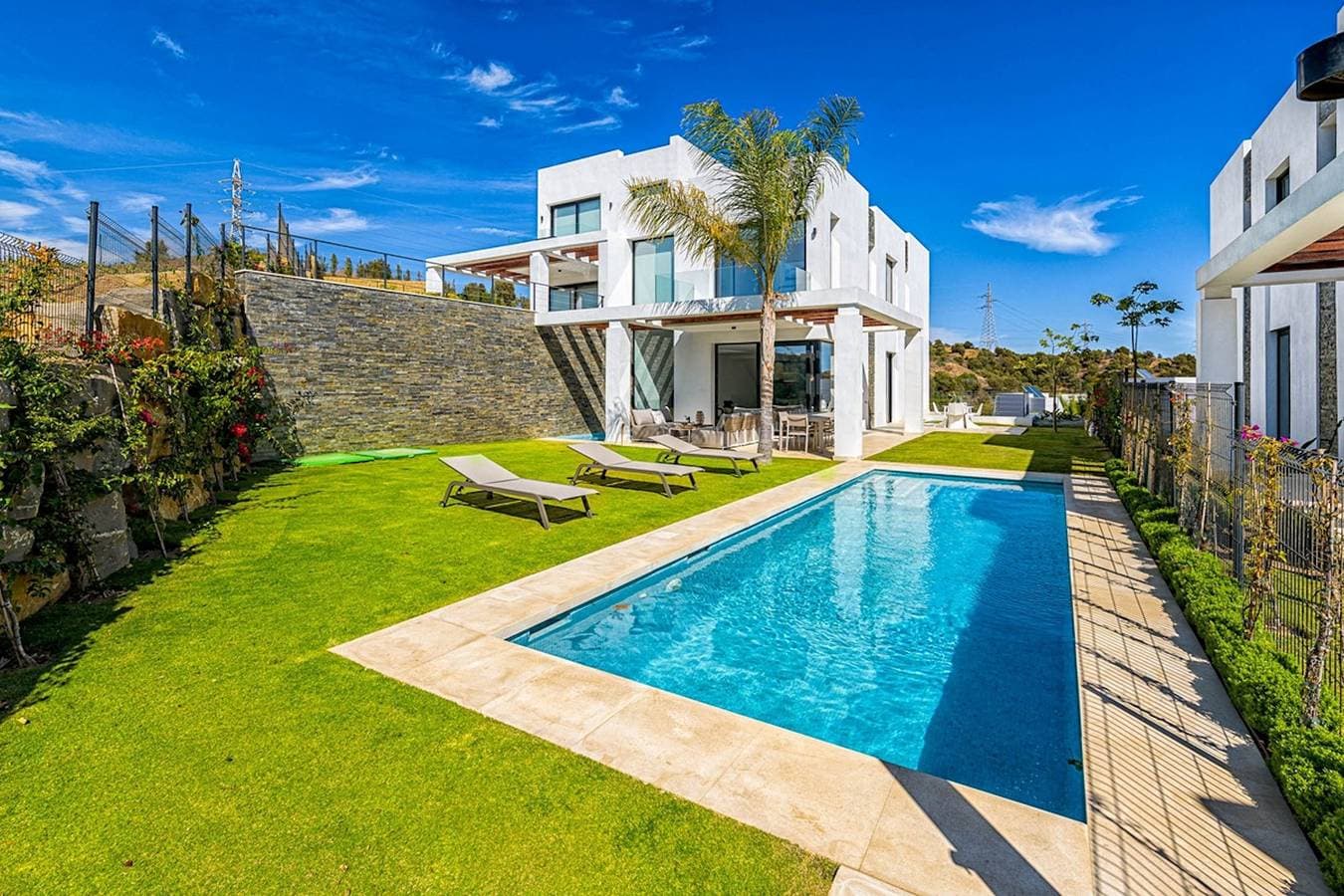 Villa 1