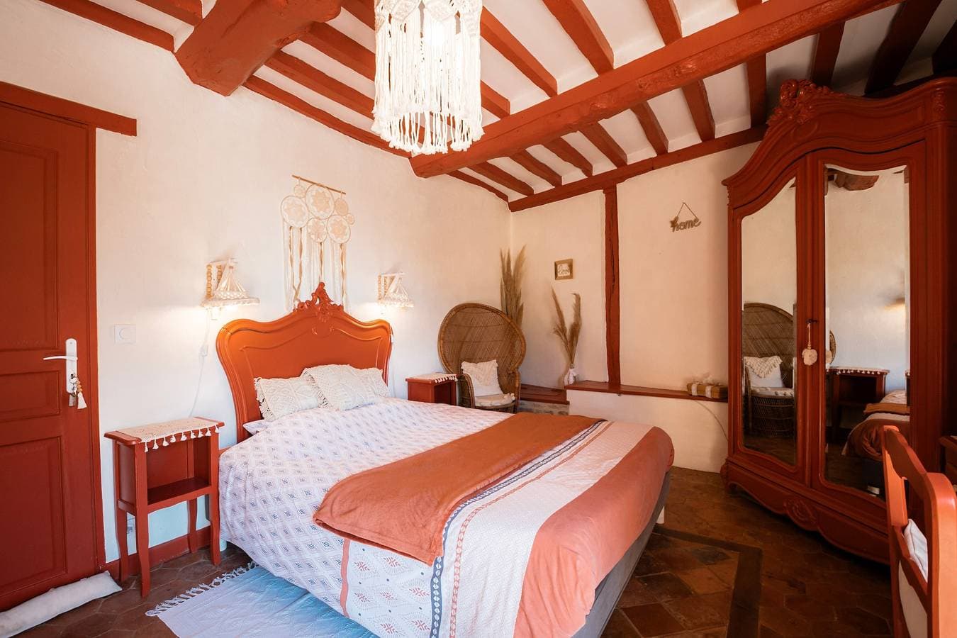 Foto 4 von 26: Bed & Breakfast „Chambre Bohème“ mit privater Terrasse, WLAN und Klimaanlage