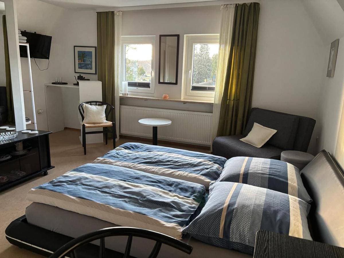 Foto 3 von 14: Double Room with Extra Bed