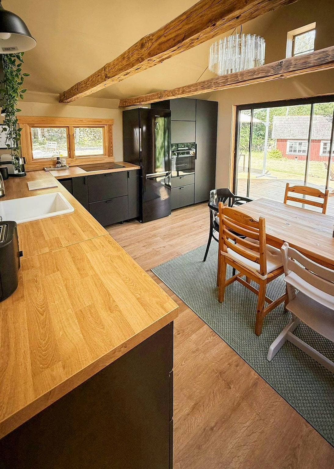 Foto 5 von 34: Designhaus mit großem Grundstück im Herzen von Småland
