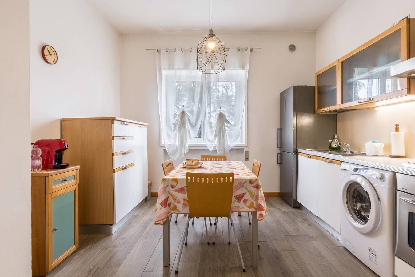 Foto 4 von 22: Haustierfreundliche Ferienwohnung 'Il Loft di Guido' mit Garten, Klimaanlage und WLAN