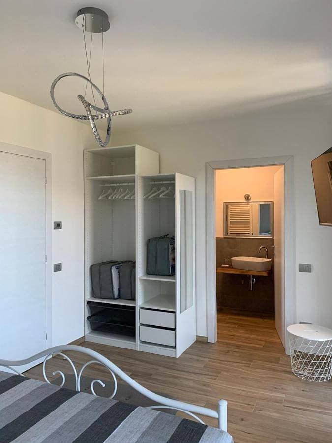 Foto 4 von 13: Quadruple Room with Lake View