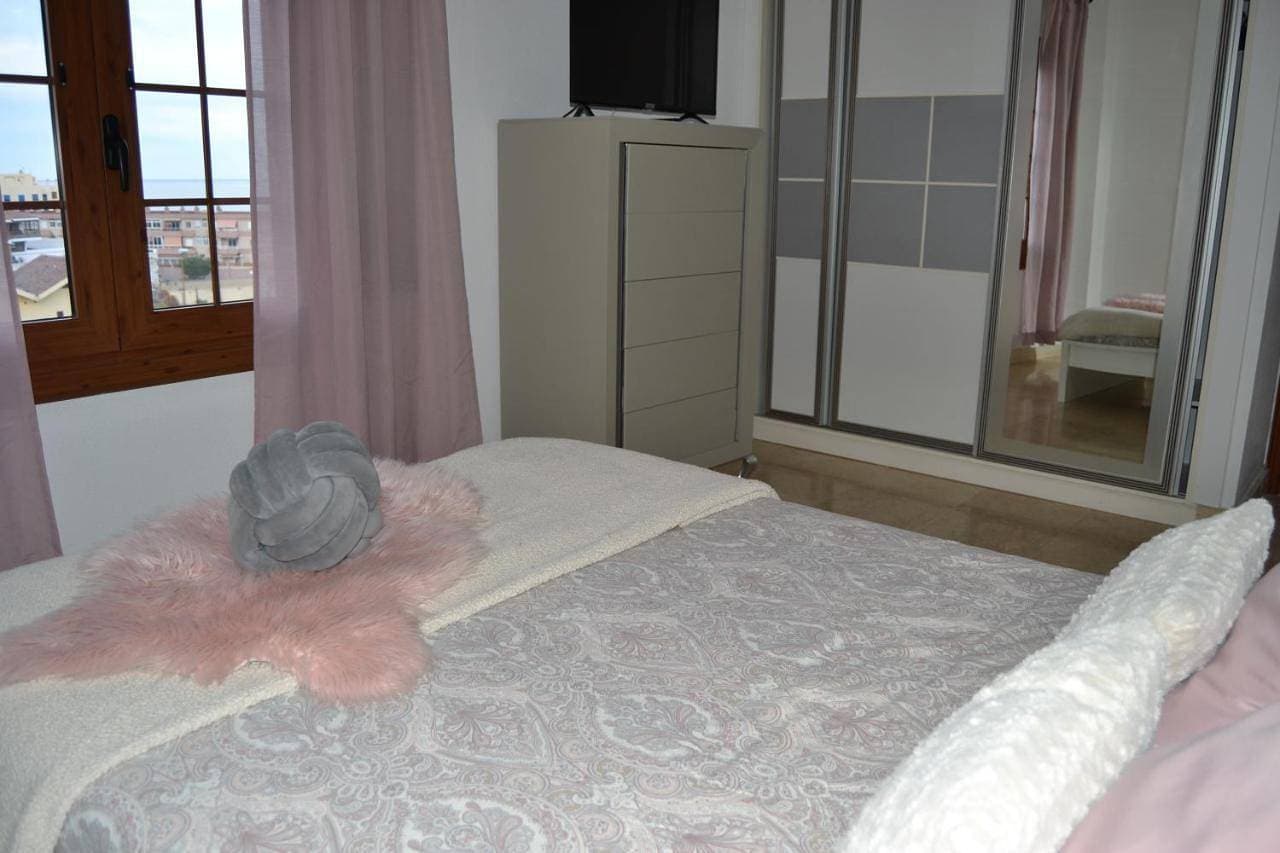 Foto 6 von 20: Two-Bedroom Apartment