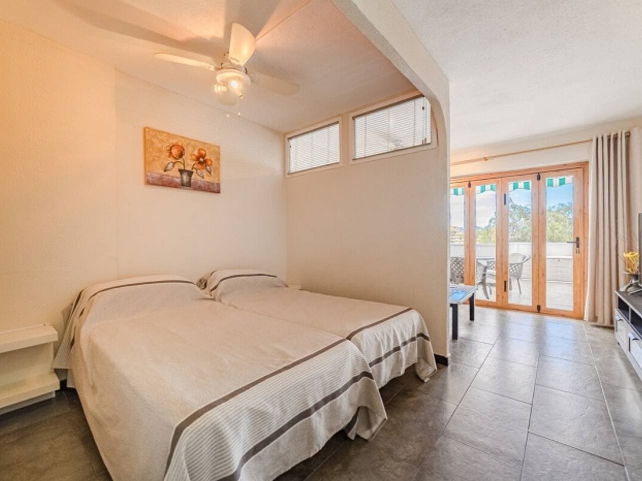 Foto 5 von 24: Modernes Studio in Costa Adeje mit großer Terrasse