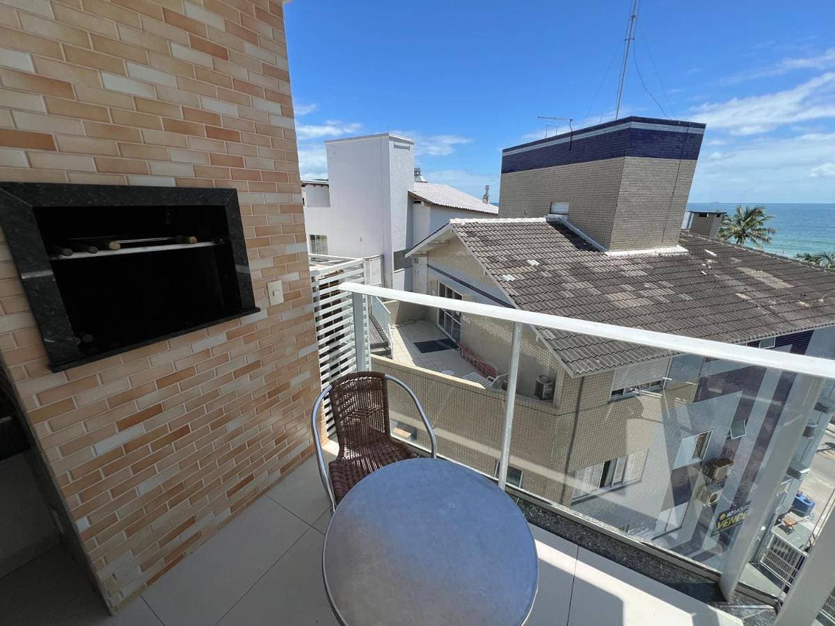 Foto 2 von 63: Apartment with Sea View