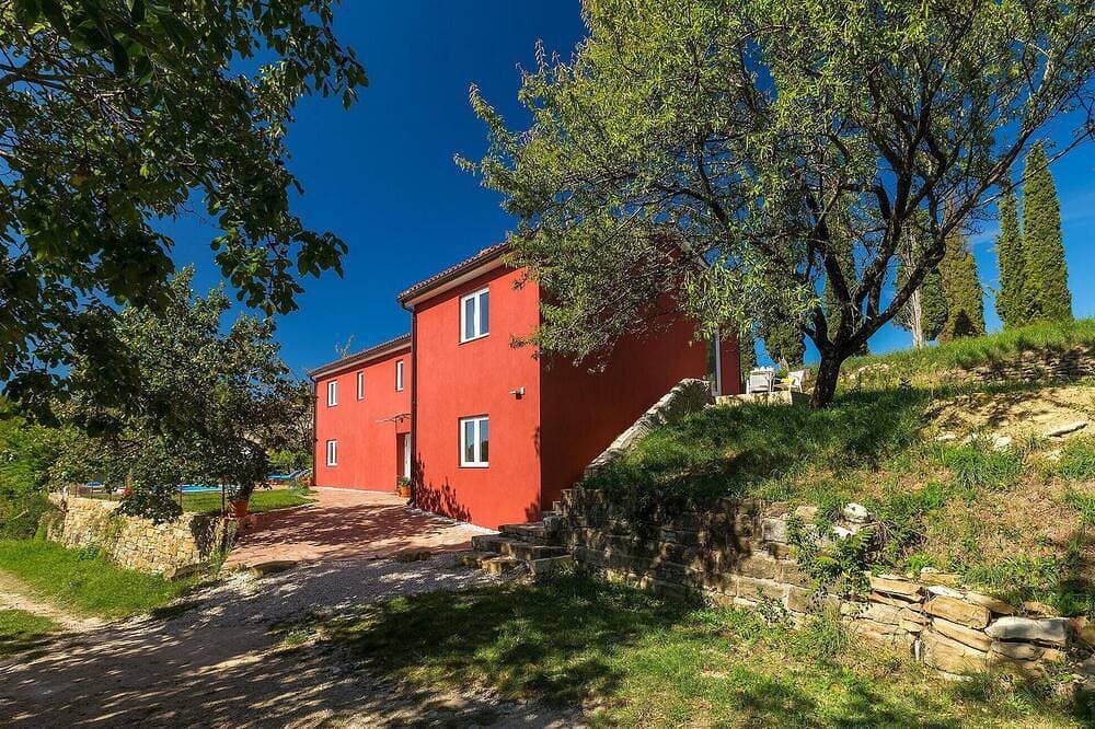 Foto 10 von 30: Tolles Zuhause in Oprtalj