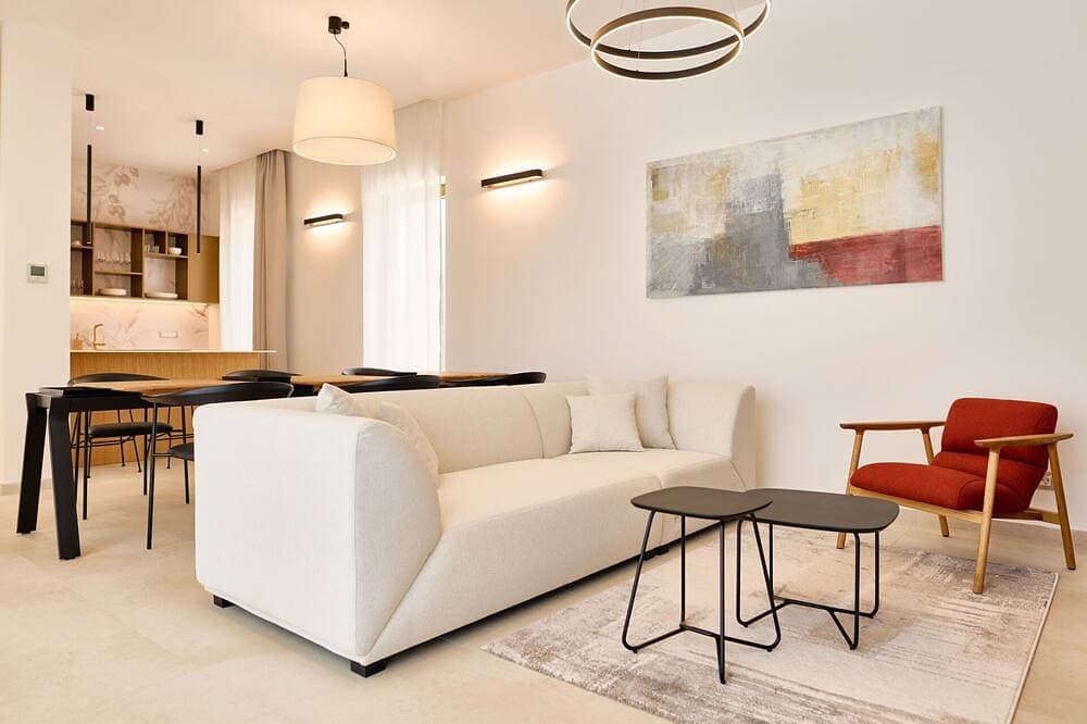 Foto 13 von 30: Schöne Wohnung in einem Ferienhaus mit privatem Pool,  W-Lan, TV, Terrasse und Haustiere erlaubt