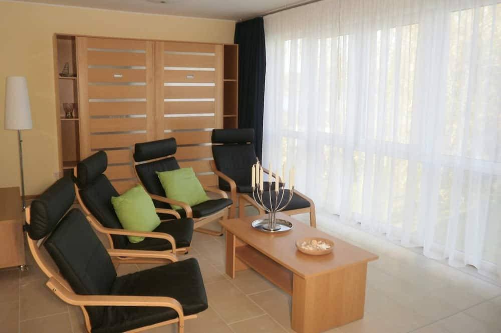 Foto 8 von 19: Ferienwohnung Obergeschoss - Ferienwohnhaus Drei am Zemminsee