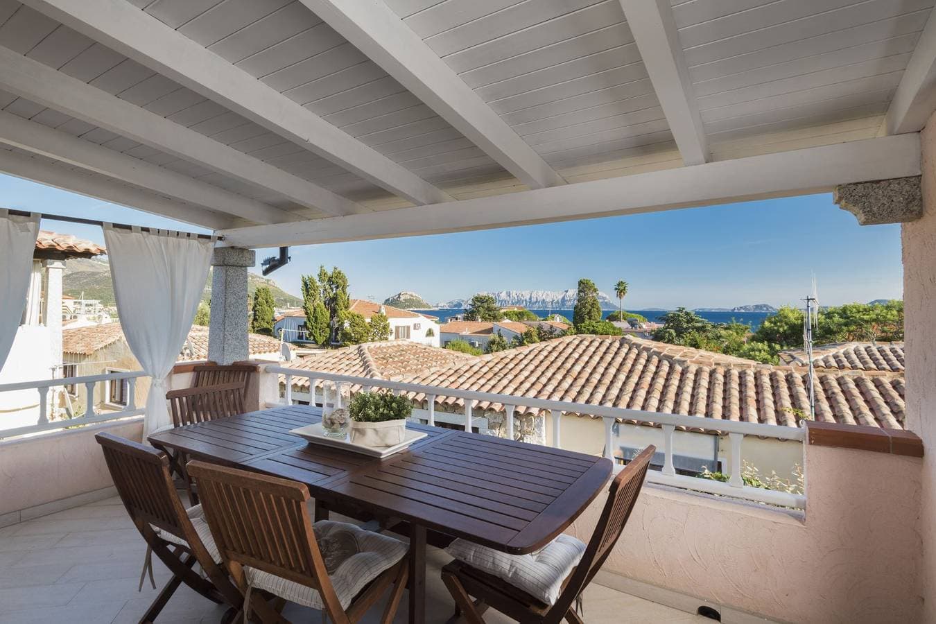 Foto 4 von 26: Villa für 6 Personen mit Terrasse