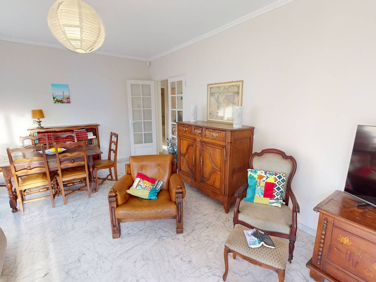 Foto 3 von 19: Geräumiges 3P mit Balkon und Parkplatz in Menton