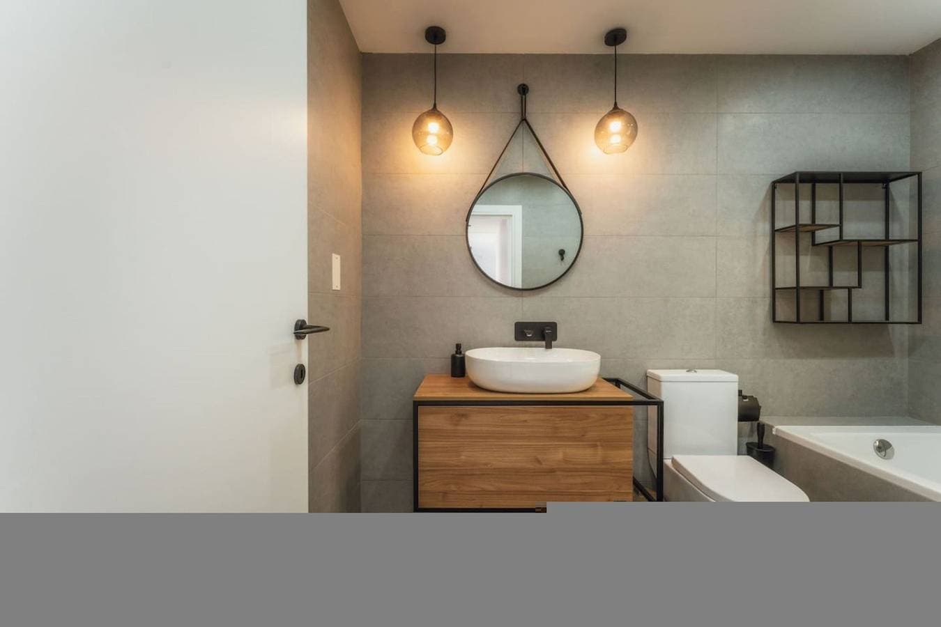 Foto 8 von 42: Ferienwohnung für 4 Personen mit Balkon