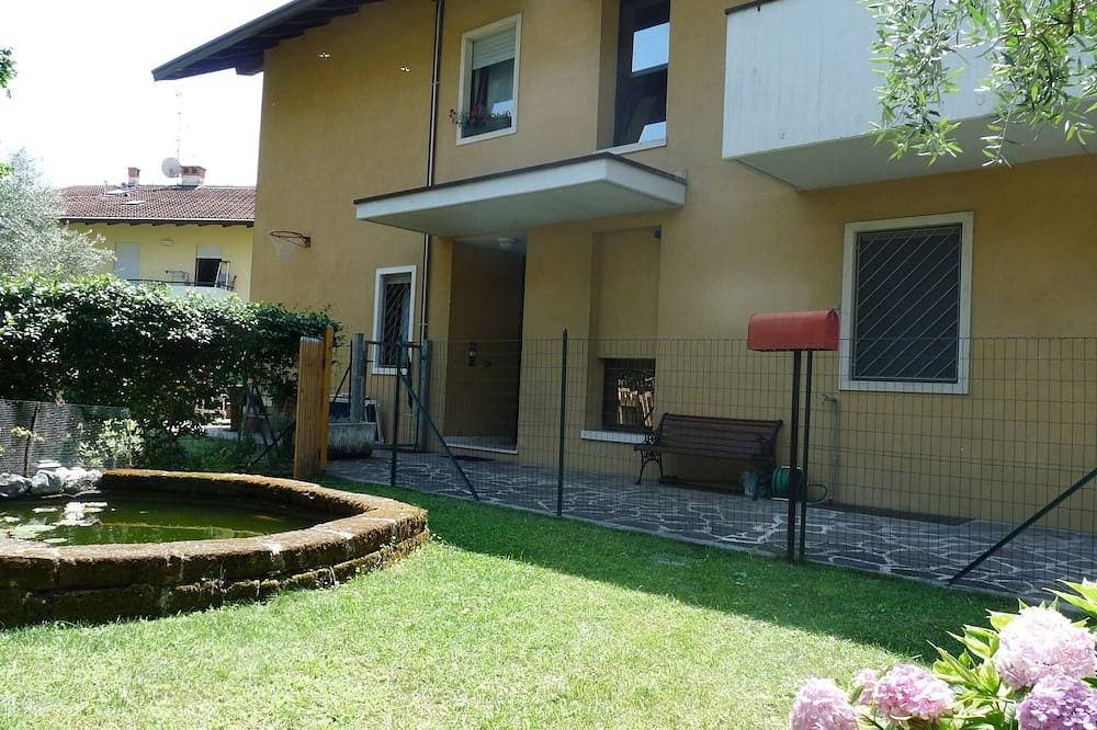 Foto 9 von 16: Reihenhaus Mit Garten