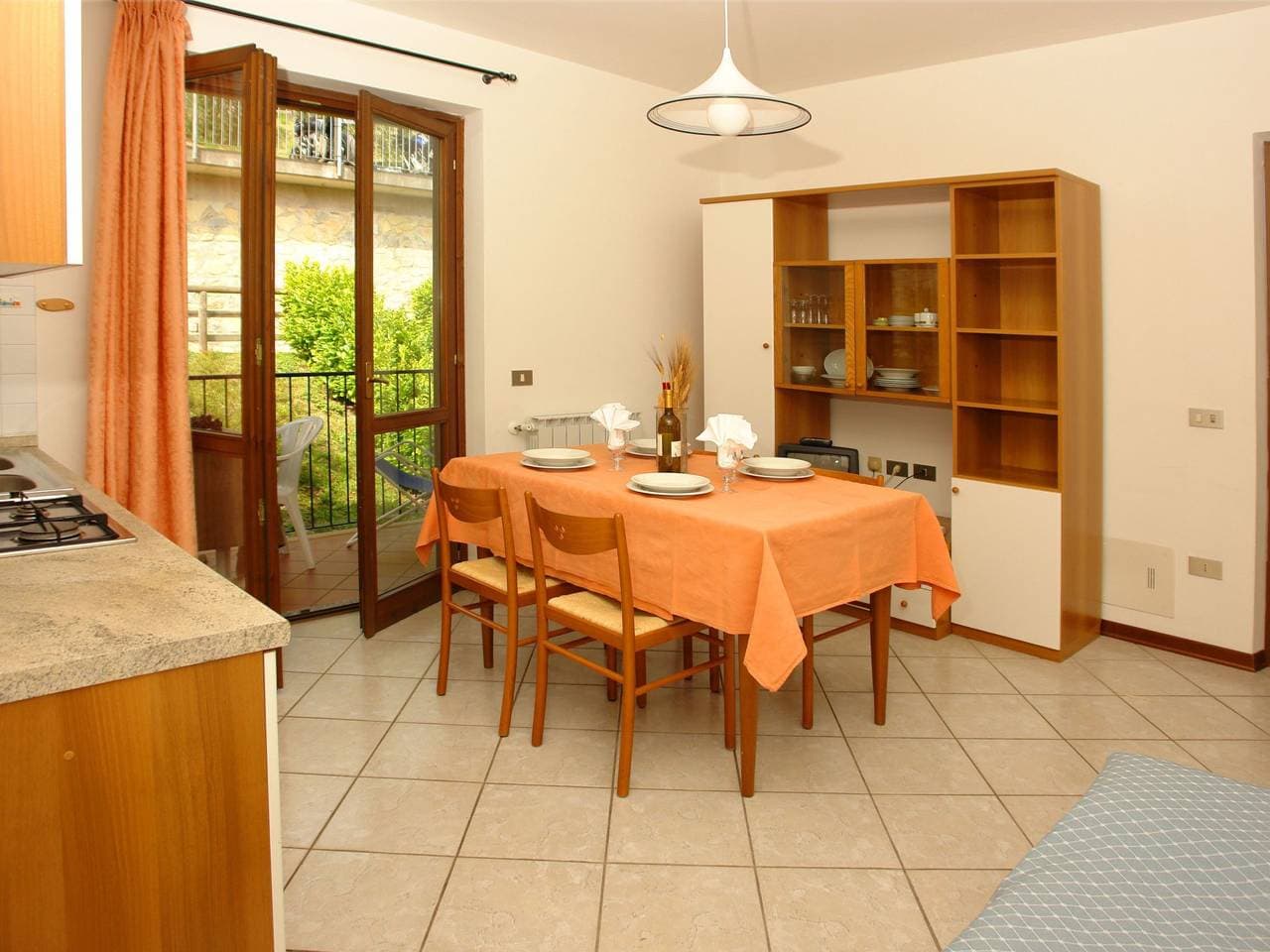 Foto 11 von 22: Zweizimmerwohnung mit Balkon ohne Seeblick