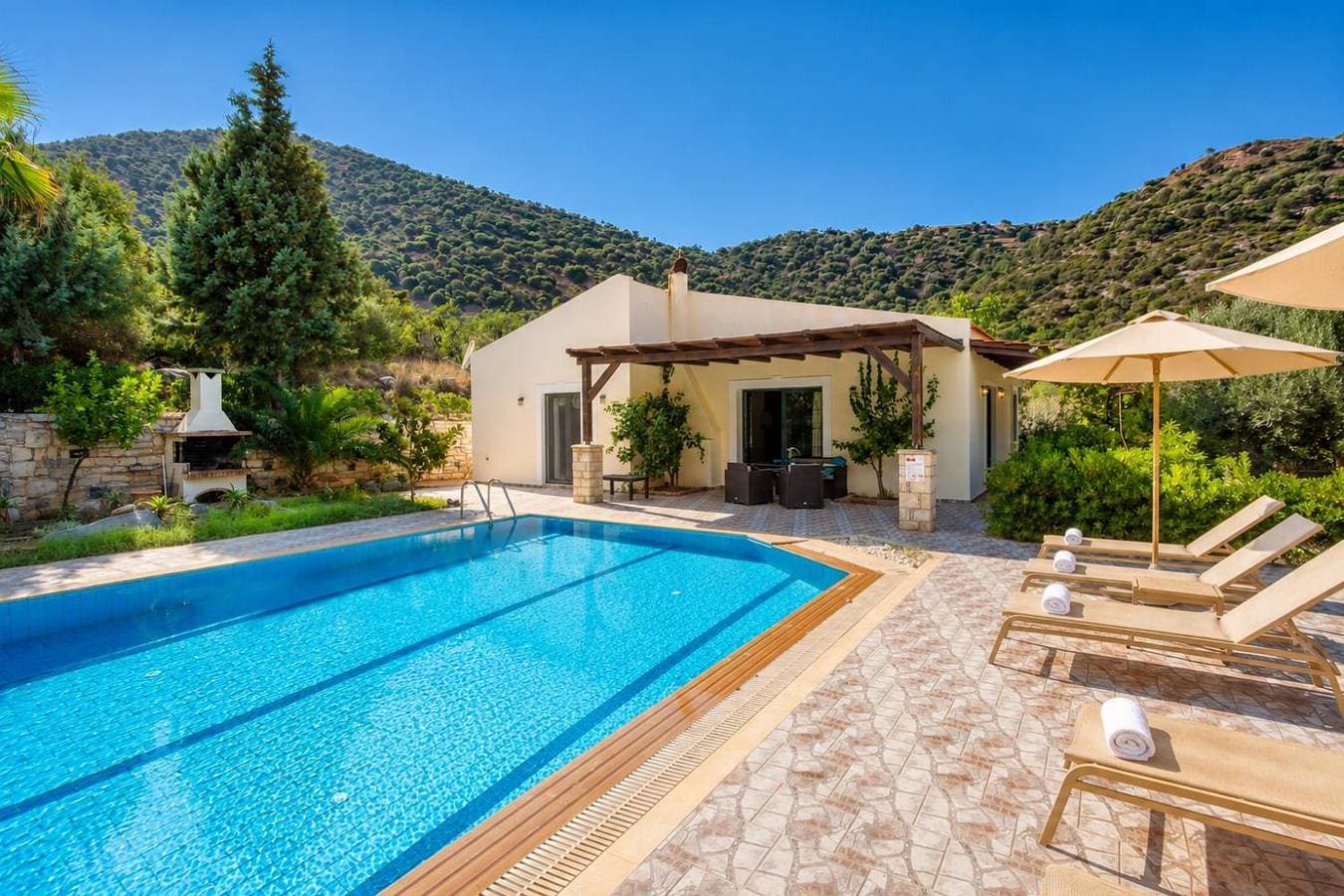 Foto 2 von 19: Villa für 4 Personen mit Garten