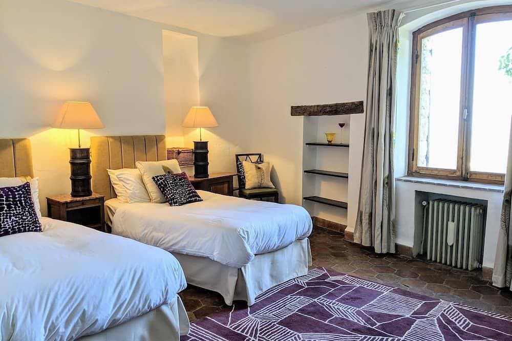 Foto 5 von 30: Neu 2019: Unglaubliche Privatvilla. Panoramaaussichten. Pool & Olivenhain