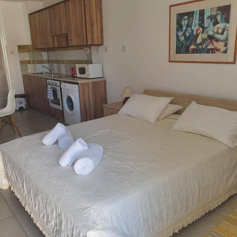 Foto 5 von 6: Studio Apartment with Sea View