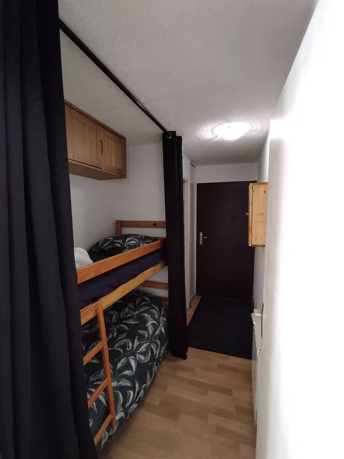 Foto 9 von 38: Studio-Apartment 'Le Refuge Douillet' mit Bergblick und privater Terrasse