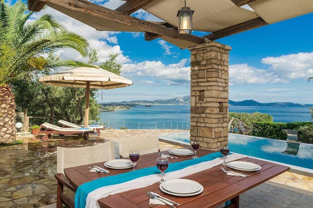 Foto 7 von 7: Kymaros exklusive Villa Lofos, 3 Schlafzimmern, privatem Pool, Meerblick