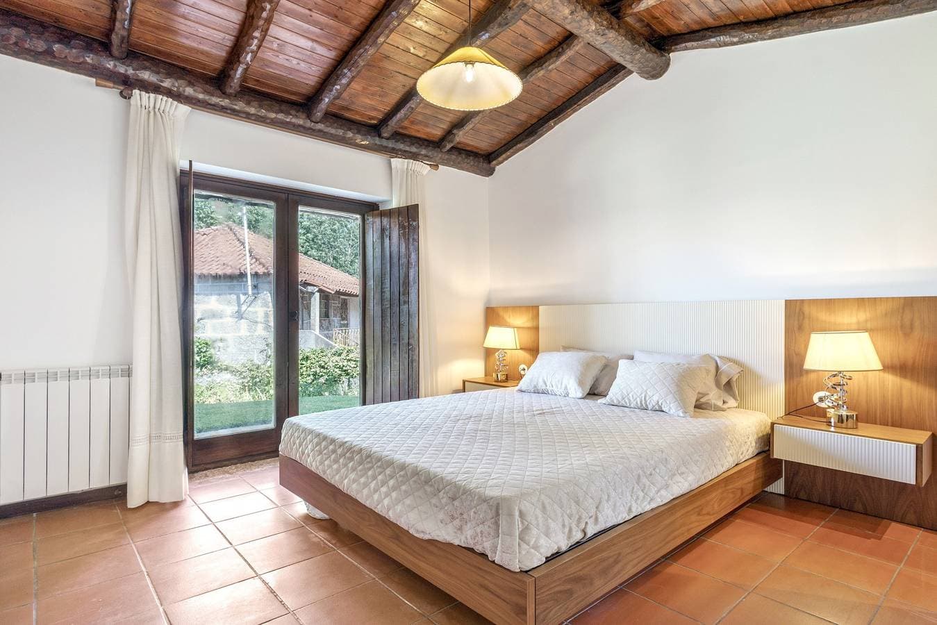 Foto 10 von 38: Ferienhaus 'Refúgio Da Nelinha' mit privatem Pool, Terrasse und WLAN