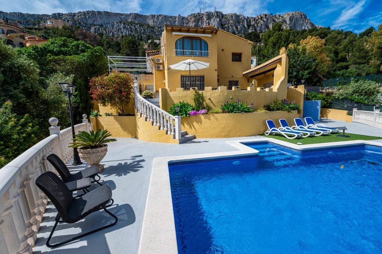 Casa Joanne by Theka Services 1