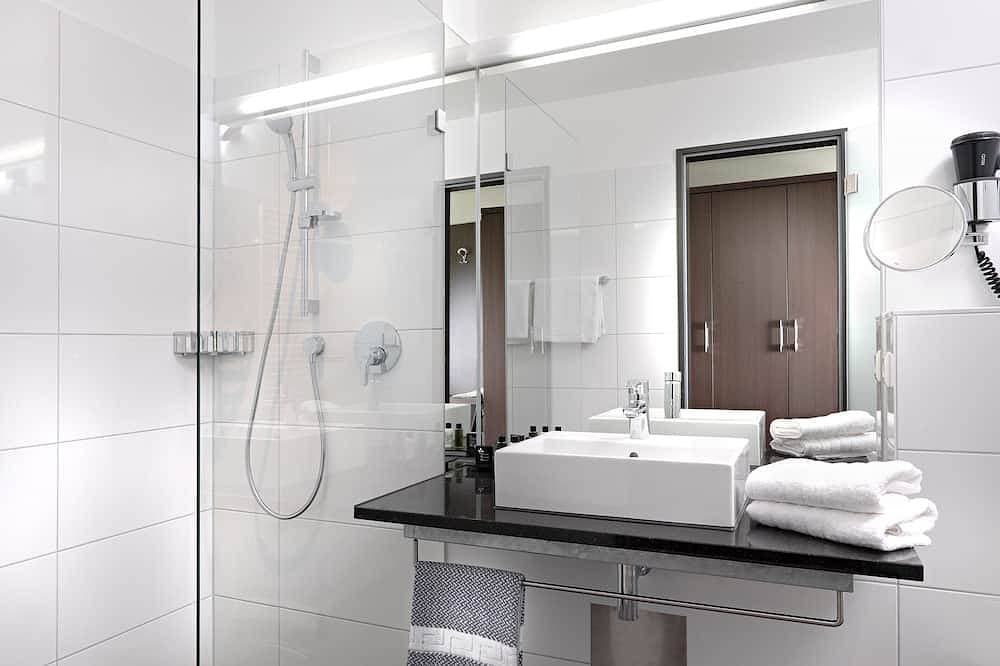 Foto 4 von 17: Doppelzimmer Standard mit Dusche und Wc