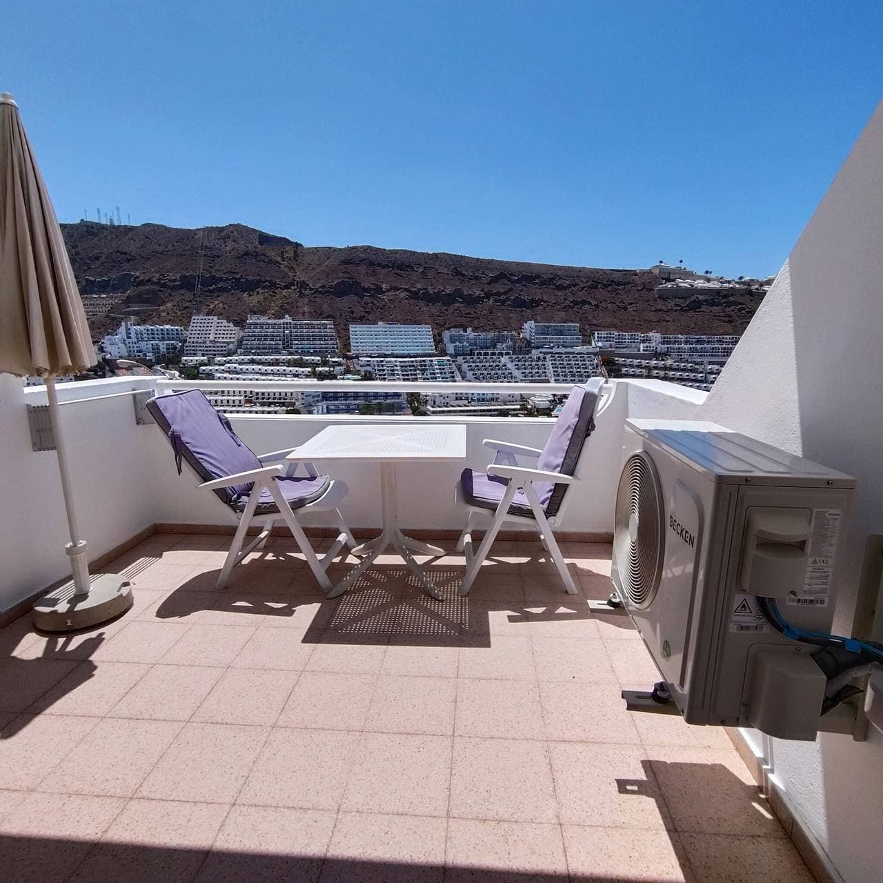 Foto 3 von 23: Ferienhaus 'Apartamento Joya' mit Meerblick, Gemeinschaftspool und WLAN
