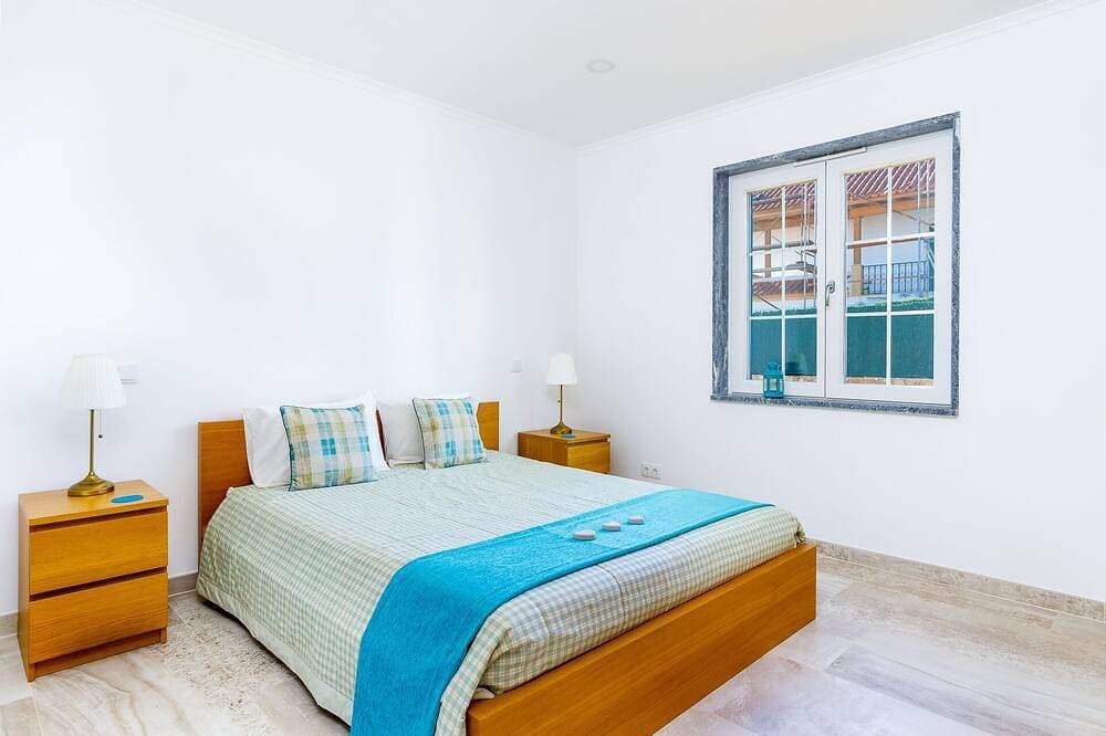 Foto 5 von 30: Beautiful 4 bed, 3 bath bungalow with optional heated pool - 136331/Al