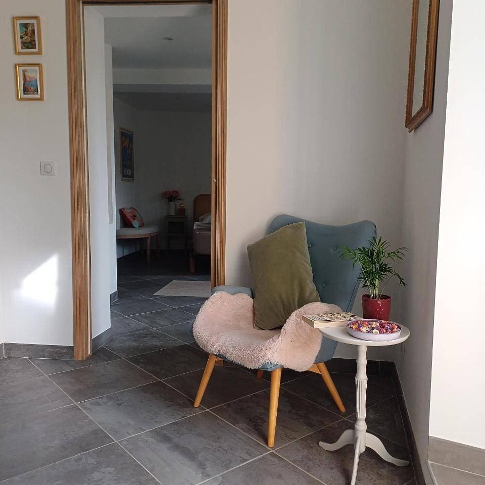 Foto 12 von 45: Two-Bedroom Apartment
