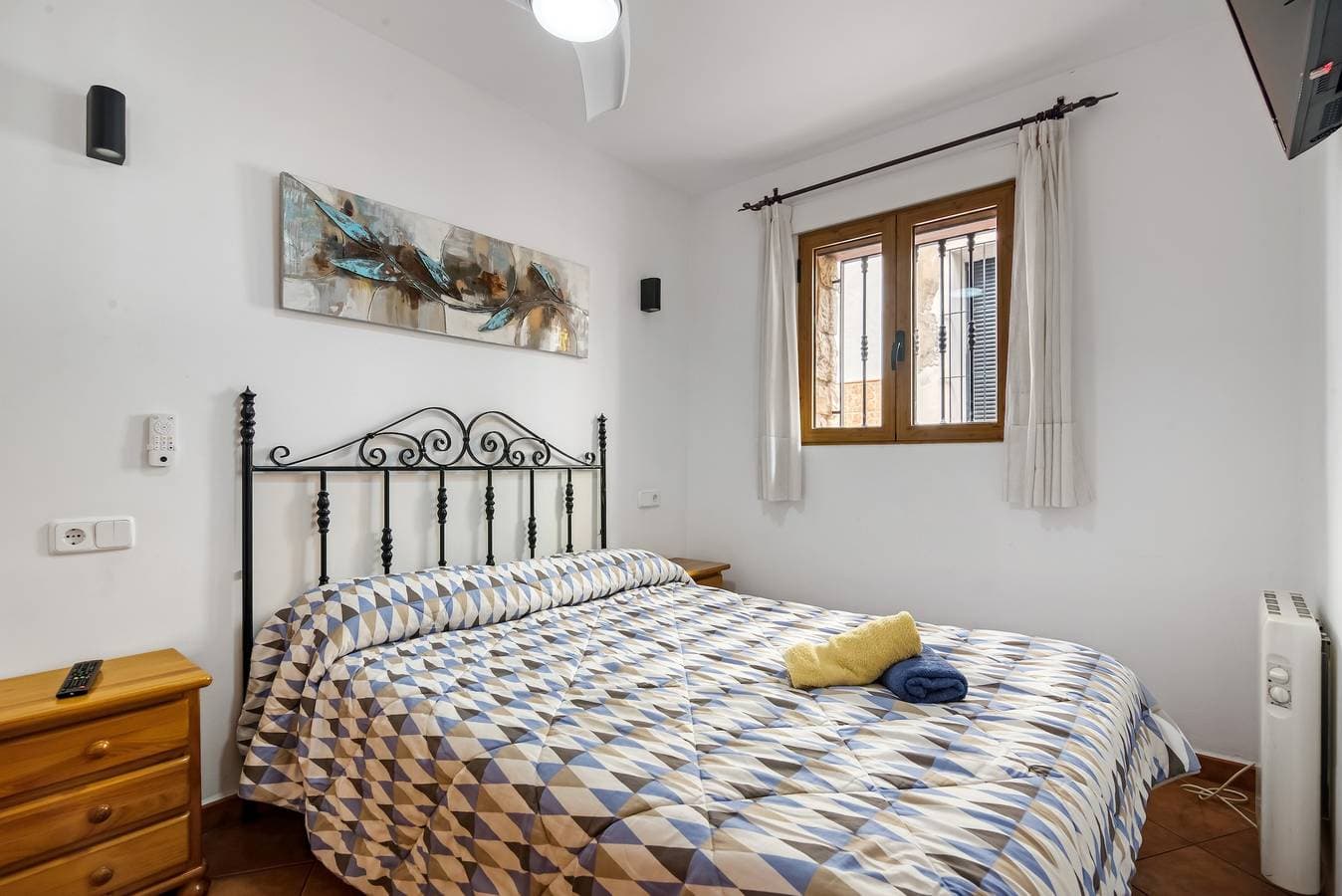 Foto 12 von 34: Ferienwohnung 'Cavall Vert' mit Bergblick, Wi-Fi und Klimaanlage