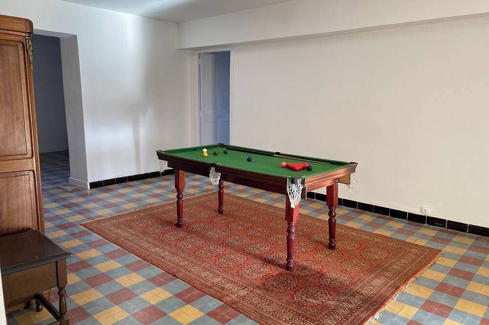 Foto 12 von 30: Large house with private swimming pool, enclosed grounds that will enchant your vacations.
