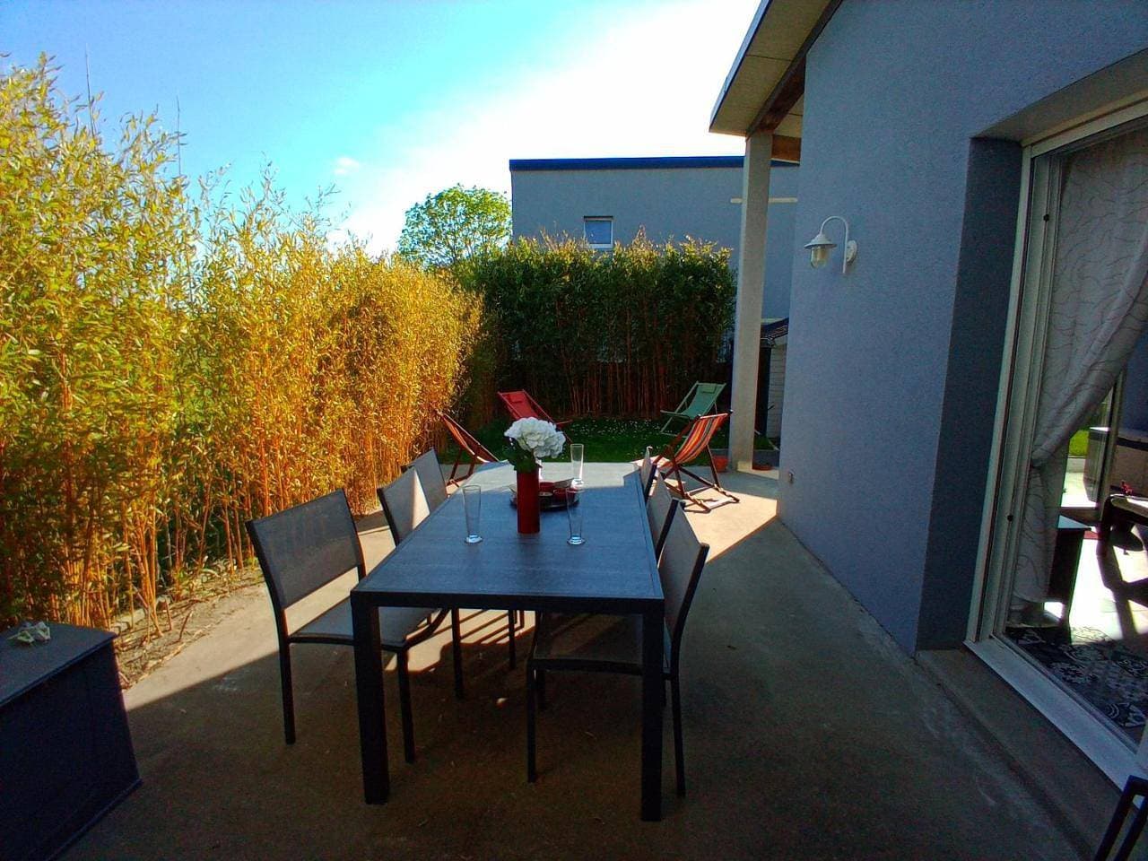 Foto 10 von 29: Three-Bedroom House