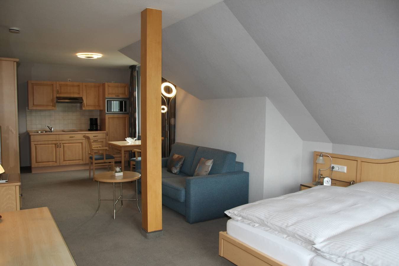 Foto 7 von 11: Haus Kieferneck - Einraum-Ferienwohnung "Klein Fein"