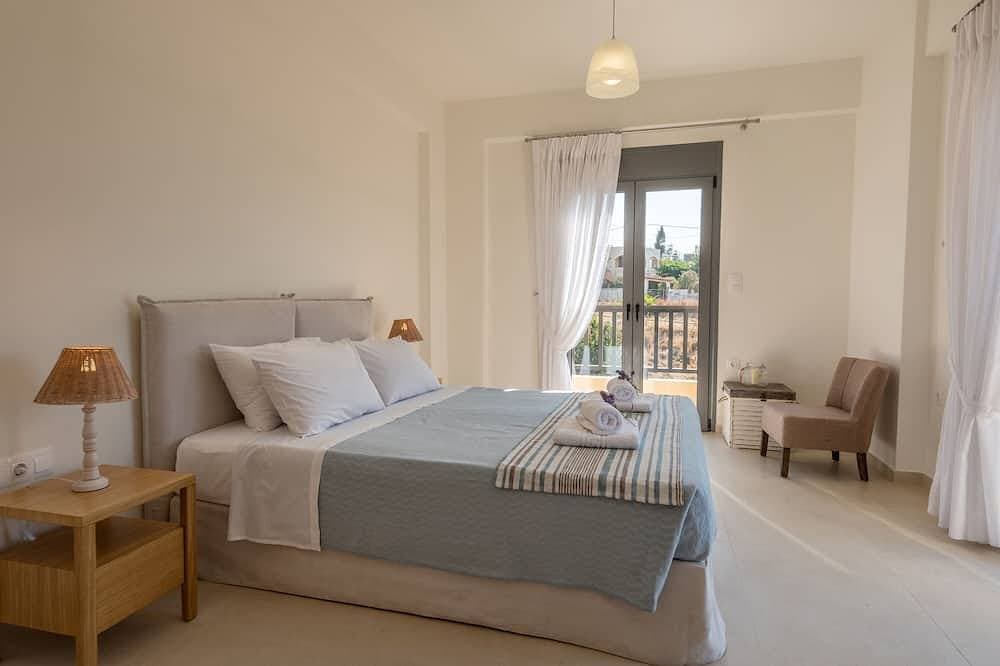 Foto 5 von 30: Villa Levanda, Pool, Strand und Geschäfte zu Fuß erreichbar, kein Auto nötig!