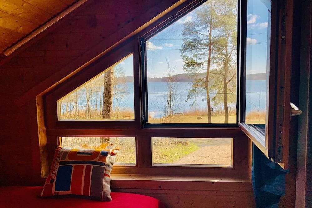 Foto 5 von 30: Ihr schönes Haus am See mit Kamin, Sauna und tollem Seeblick! Typ2-E-Ladestation