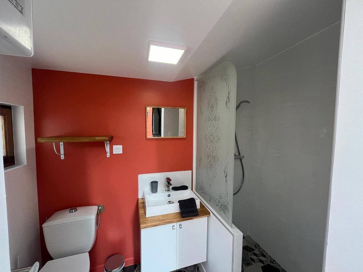 Foto 5 von 14: Quadruple Room with Private External Bathroom