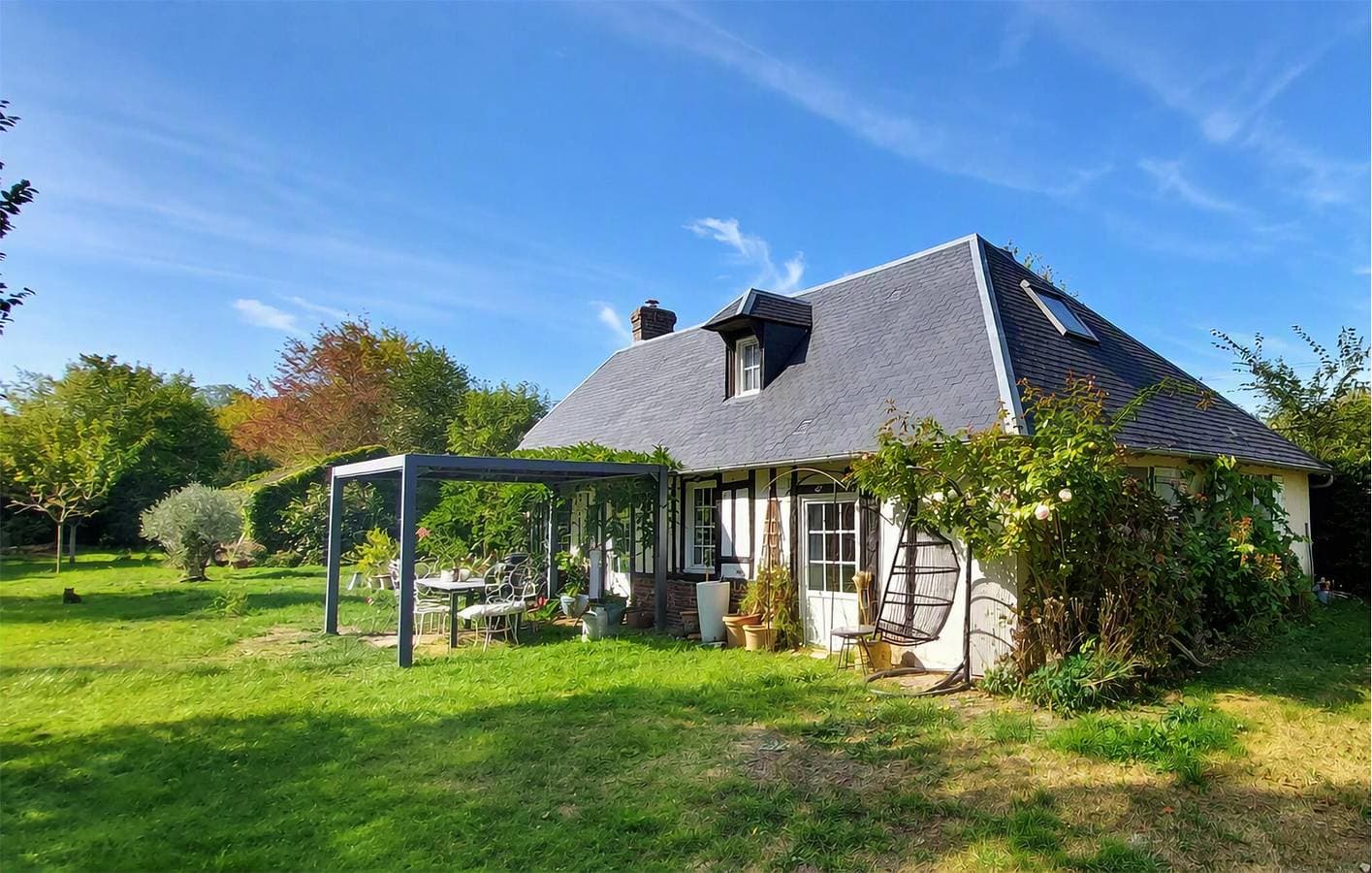 Gemütliche 1-Zimmer-Gartenwohnung in der Nähe des Stadtzentrums von Saint-Aubin-le-Guichard 1
