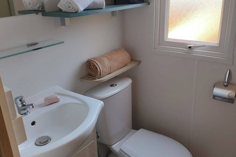 Foto 8 von 18: 8-person mobile home, ideal for families! Sheets & towels included