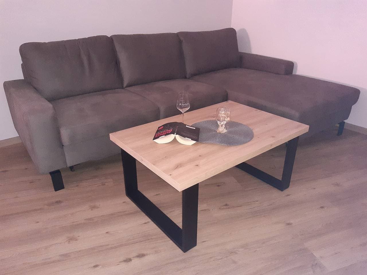 Foto 10 von 15: Weingut Engelhardt - Wohnung Bacchus mit überdachtem Balkon